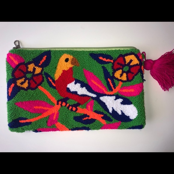 Authentic Handmade Colombian Wayuu Clutch - Picture 1 of 8